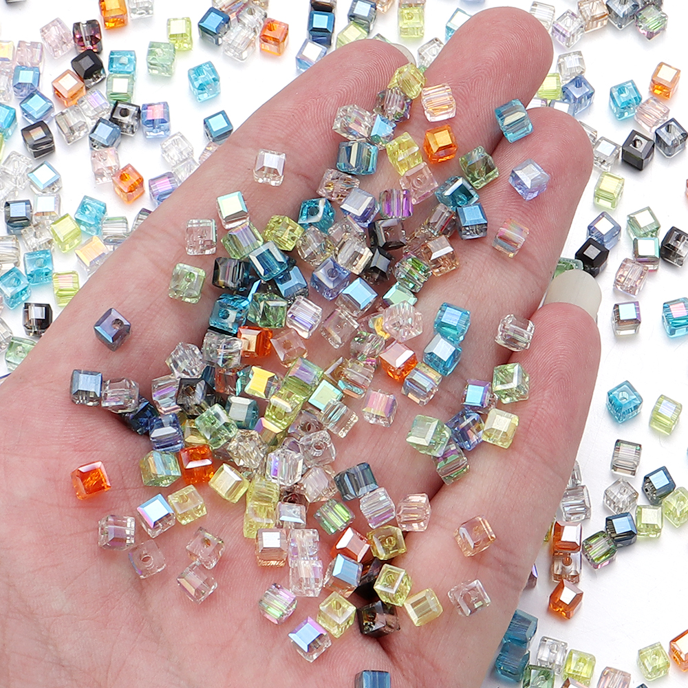 50pcs/lot Square Faceted Glass – Crystal Bead Mix Bewertung und Preis