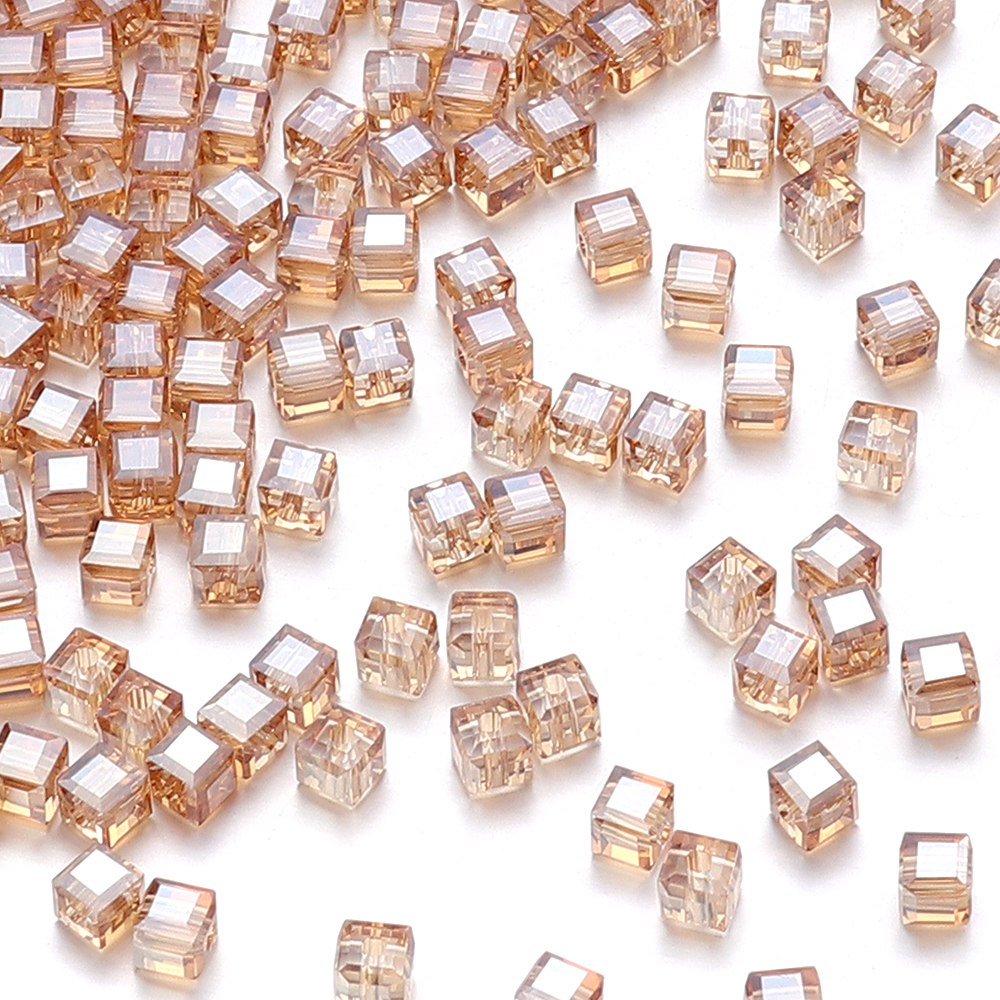 50pcs/lot Square Faceted Glass – Crystal Bead Mix Bewertung und Preis
